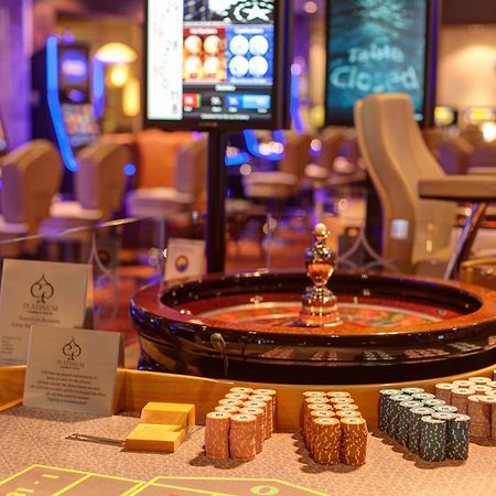 Platinum Hotel And Casino Bansko Esterno foto