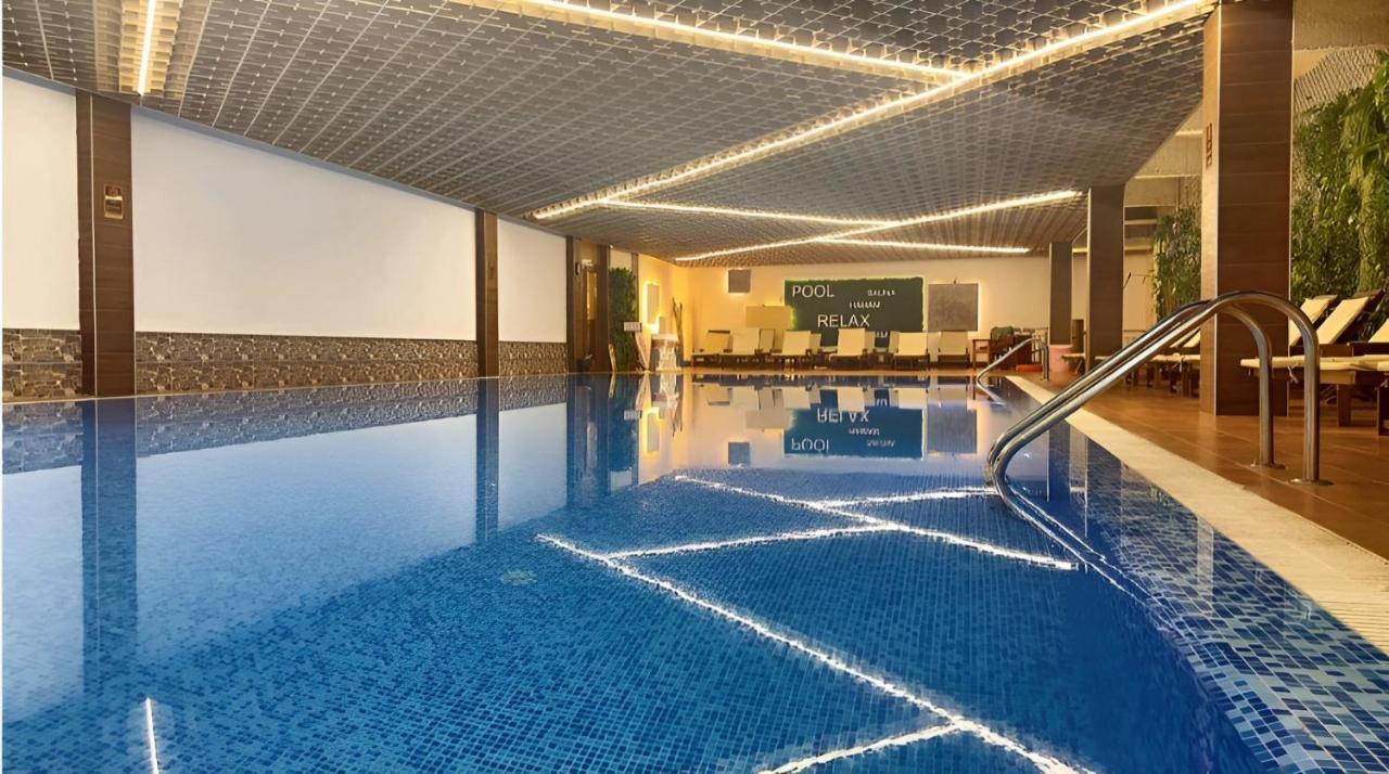Platinum Hotel And Casino Bansko Esterno foto