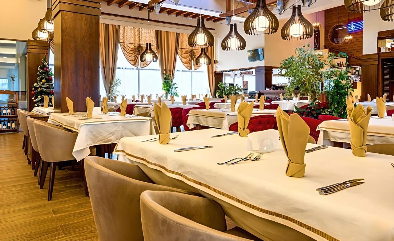 Platinum Hotel And Casino Bansko Esterno foto