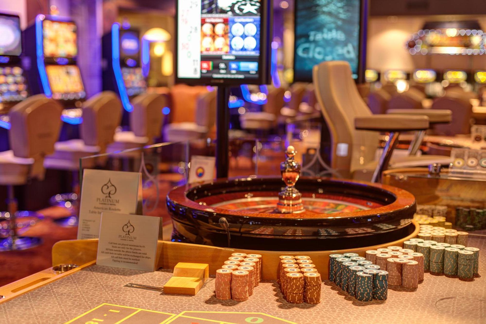 Platinum Hotel And Casino Bansko Esterno foto